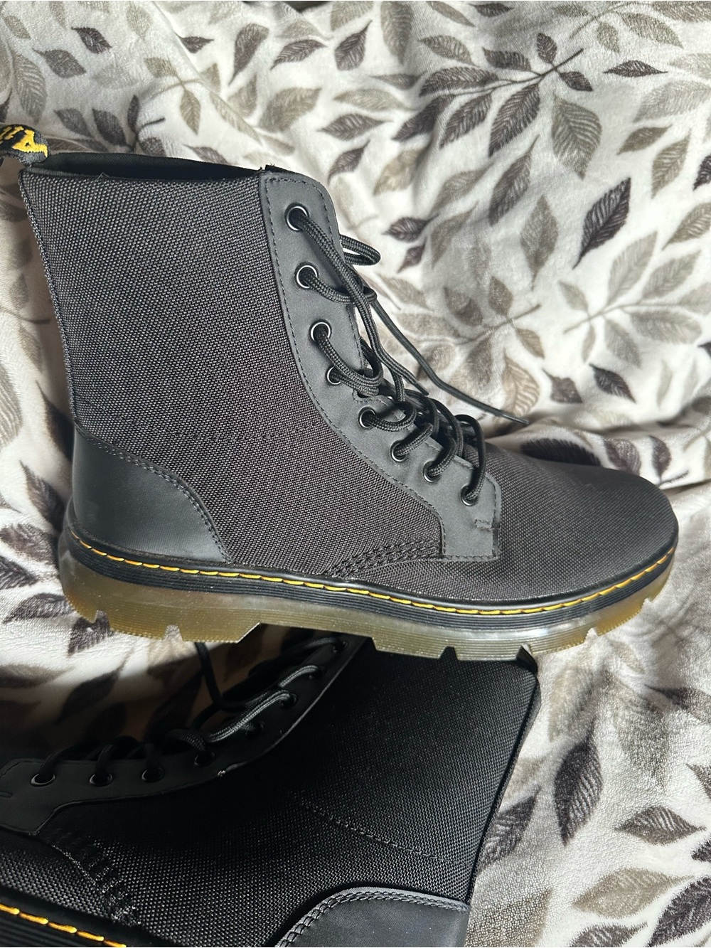 New- without tag - Dr. Martens Black Canvas Chukka Lace-Up Boots - Picture 2 of 4